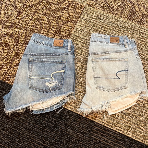 Bundle of 2 American Eagle high rise Jean shorts - size 4 - Picture 4 of 7